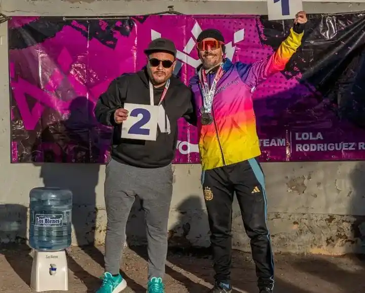 Fue segundo en la general y primero en su categoría