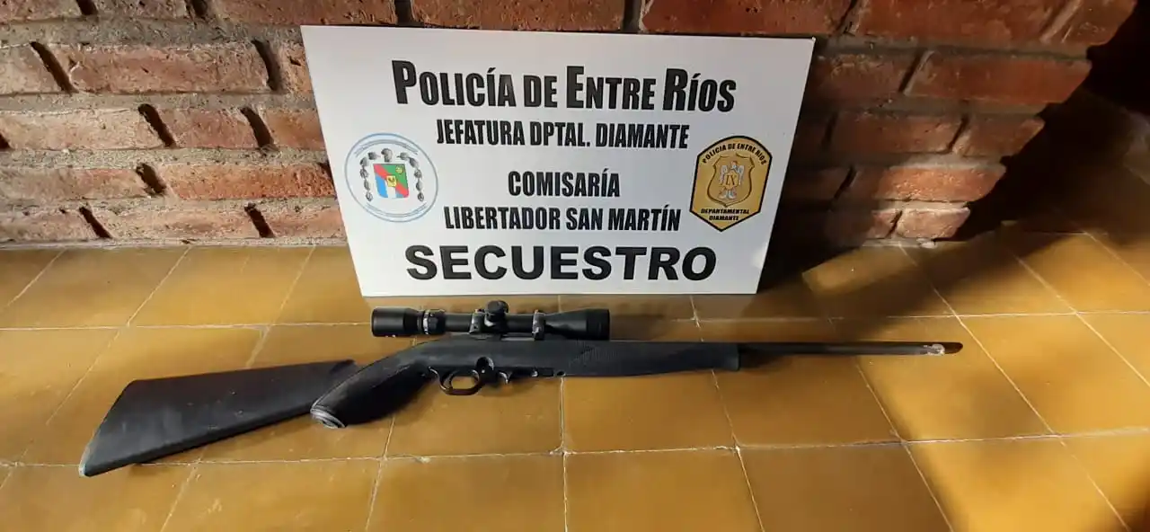 Una adolescente de 15 años mantuvo en vilo a la policía disparándole con un 22