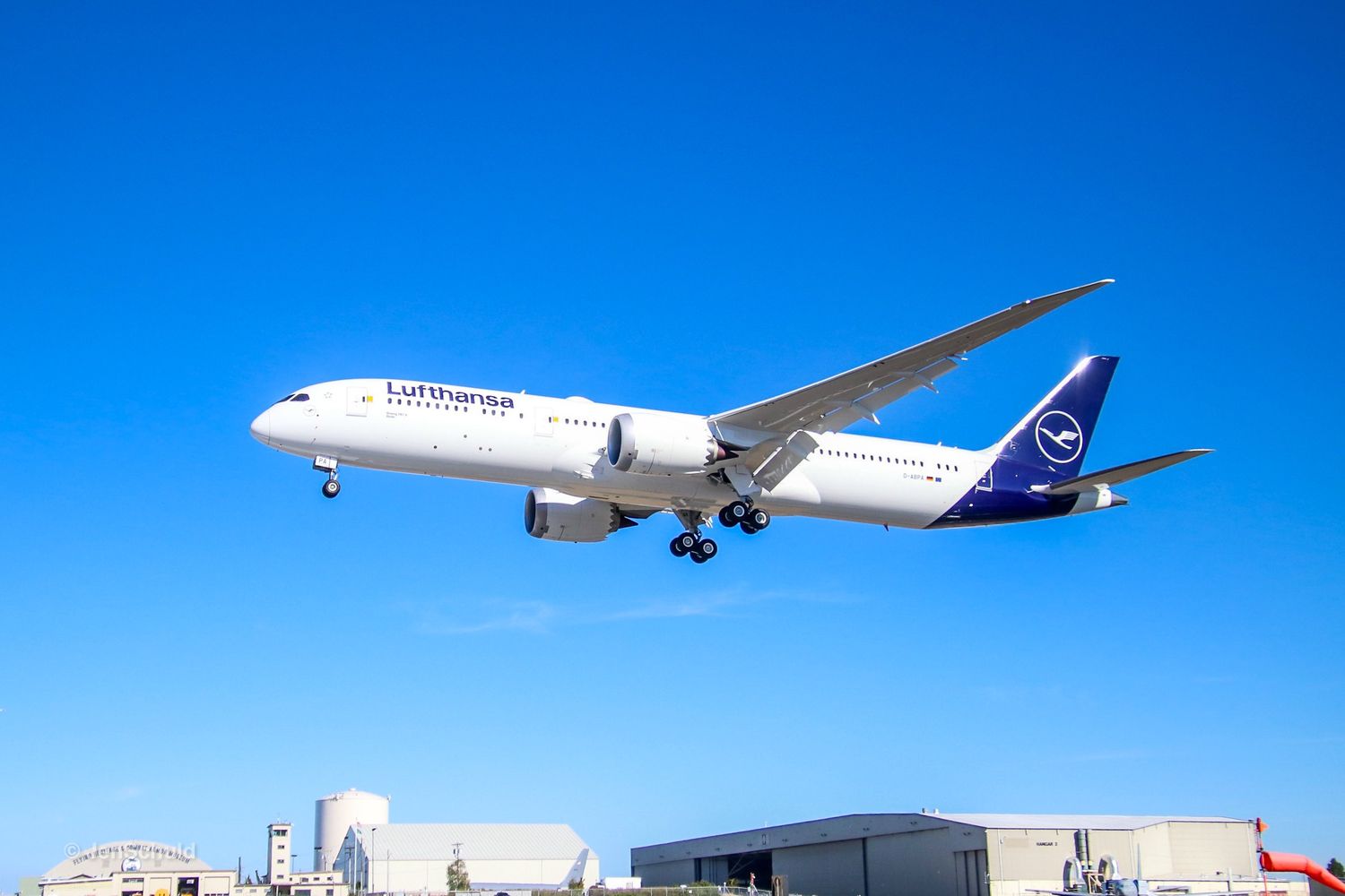 Lufthansa recibió su primer Boeing 787 Dreamliner