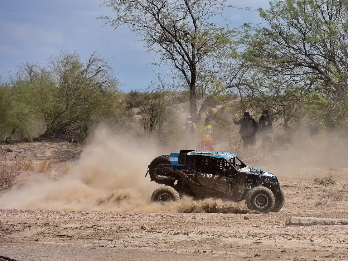 Dobal sigue adelante luego de la quinta etapa