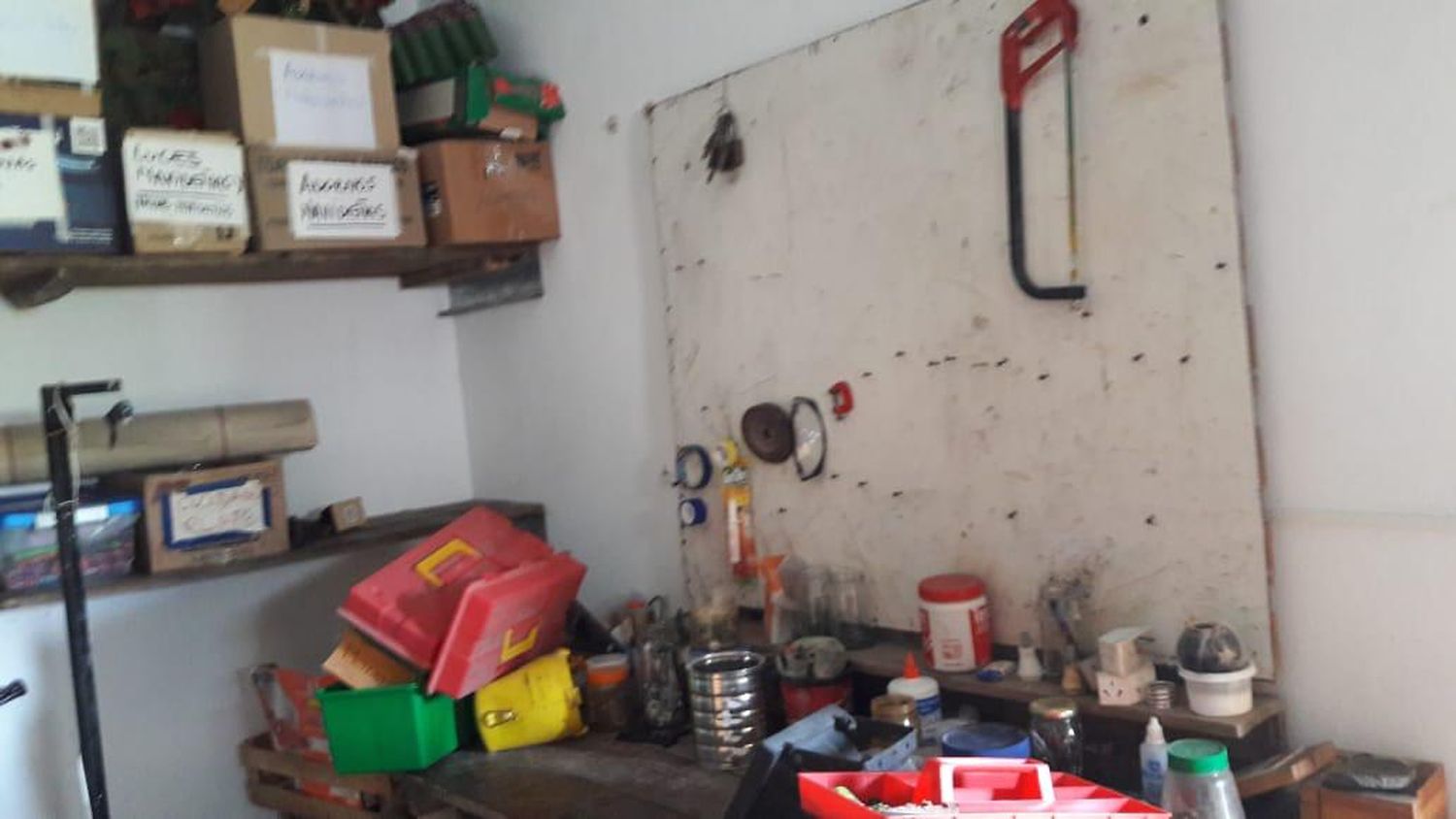 Después del choque del camión, robaron en la Asociación de Sordos