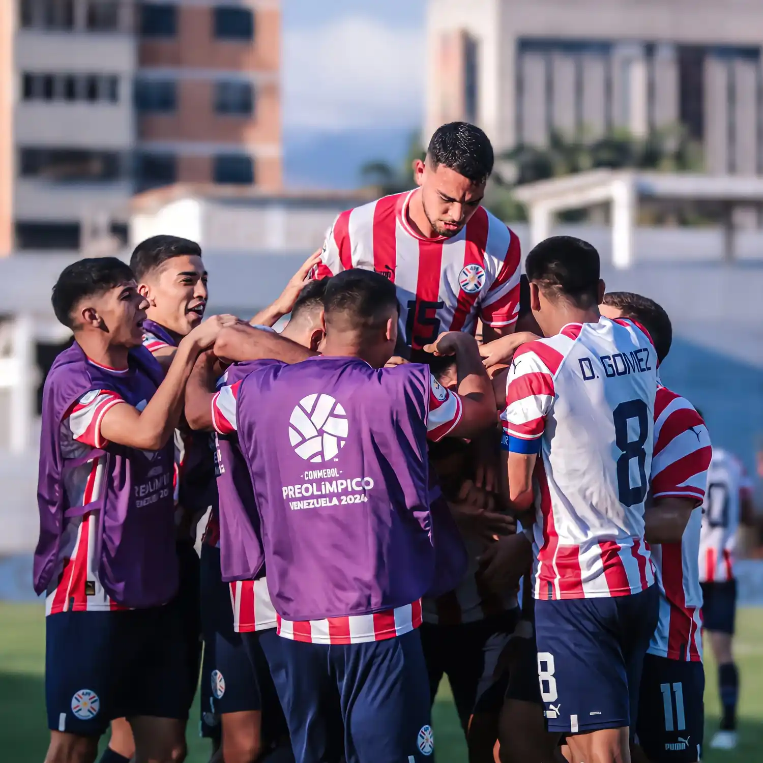 Paraguay superó 4 a 3 a Uruguay por la segunda fecha del Grupo B.