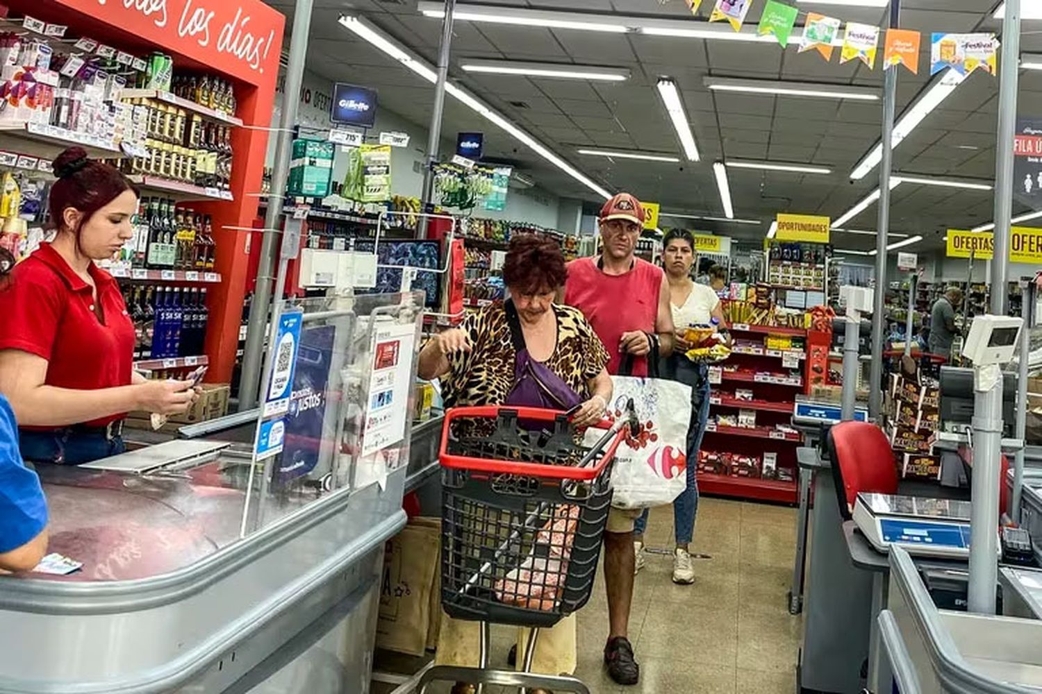 La inflación de noviembre fue del 12,8 % y acumula 160,9 % en los últimos 12 meses