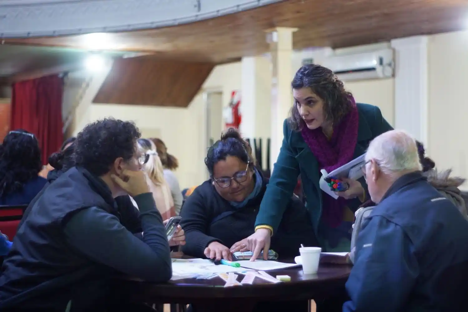 Se conformaron distintas grupos para tratar las temáticas.