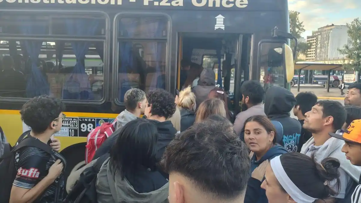 Crisis del transporte en el AMBA: reunión clave del Gobierno con empresarios de colectivos por subsidios y costos