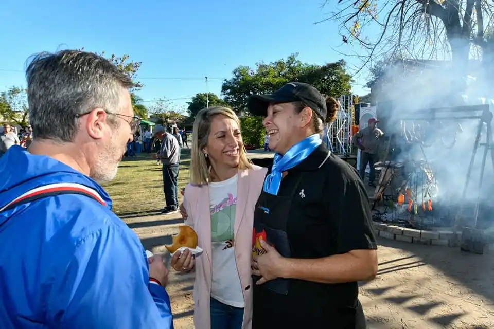 Stratta destacó el movimiento turístico que generan las fiestas entrerrianas