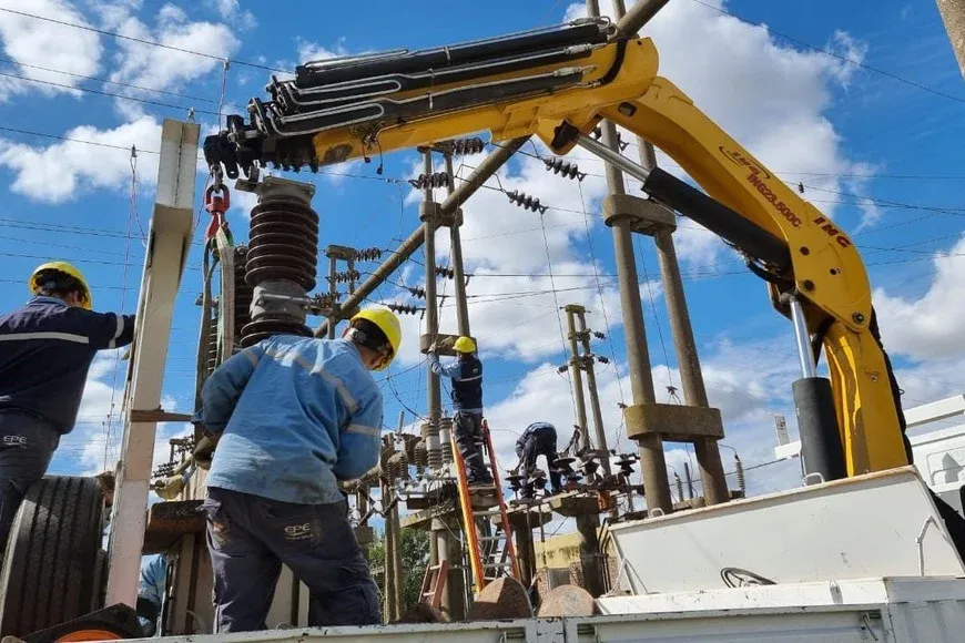 La empresa provincial presta servicio a unos 182 mil usuarios.