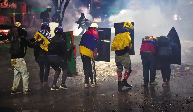 La «PRIMERA LÍNEA» amenaza de muerte a Fiscal en Cali