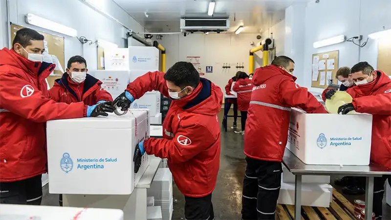 La primera tanda de Sputnik V fabricada en Argentina estaría lista en junio