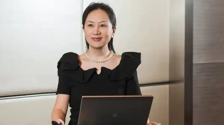 Detienen en Canadá a la directora financiera de Huawei