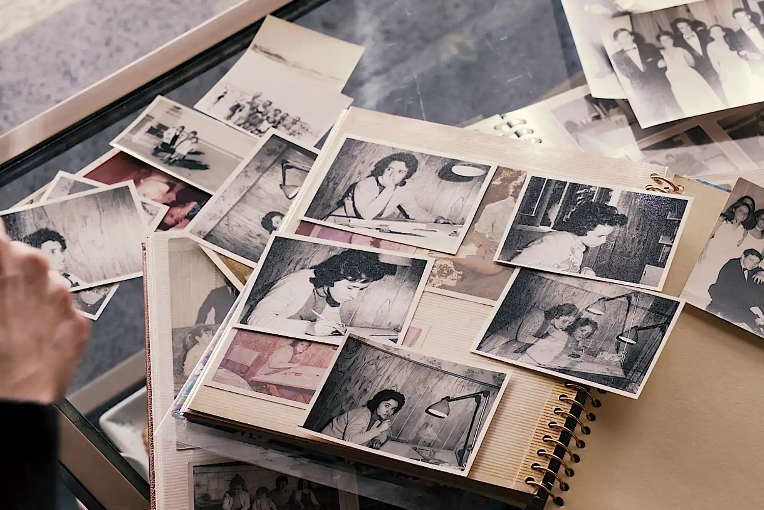 La película fue dirigida por Diego Ercolano y cuenta con la investigación periodística de Federico Polleri.