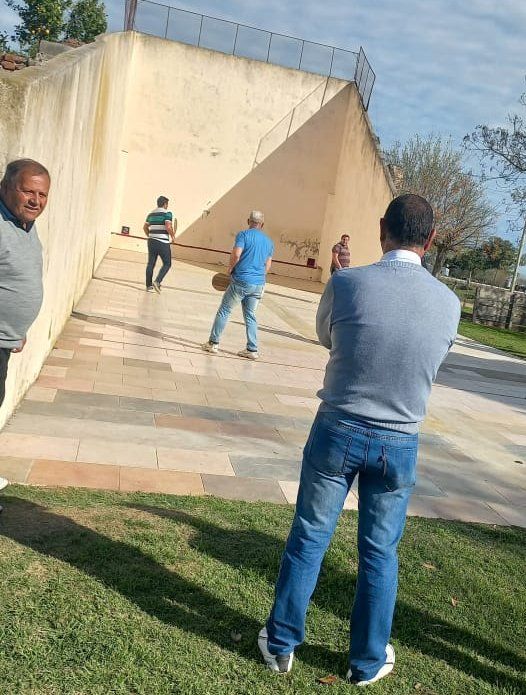 Y hasta la cancha vasca revivió-