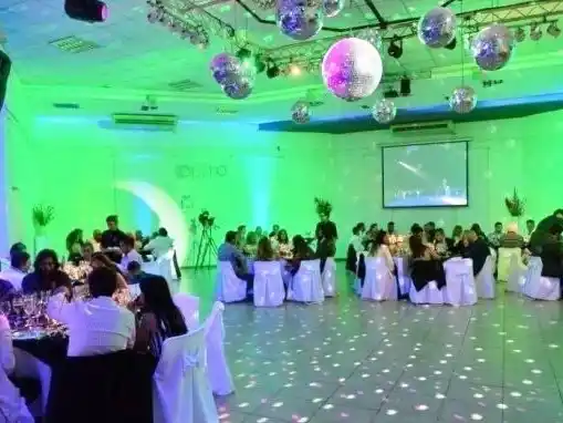 Buscan poner freno a los cobros indebidos
y presiones de SADAIC y la AADI CAPIF