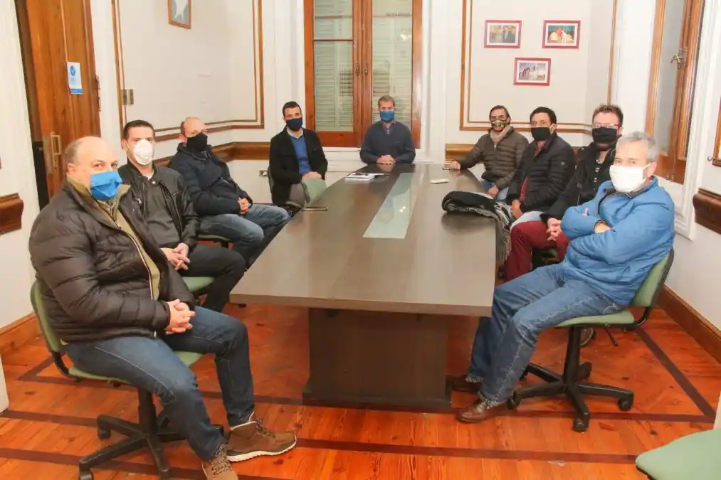 Martín Piaggio le comunicó a representantes de diferentes sectores comerciales de la ciudad la nueva disposición