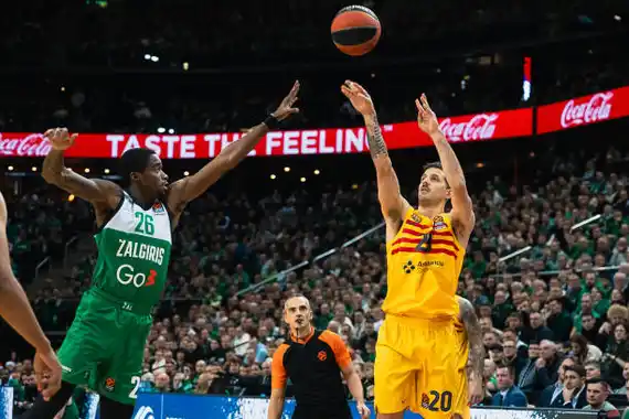 Ganó Barcelona, con Laprovittola goleador
