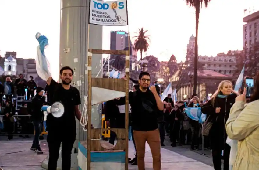 Tres integrantes de la Revolución Federal fueron detenidos por las amenazas a Cristina Kirchner