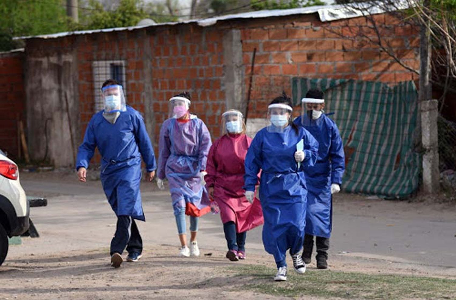 Rosario casi 400 nuevos casos de coronavirus y la provincia rozó los 1400