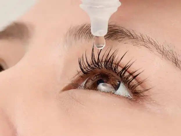 La ANMAT autorizó un medicamento que mejora la visión sin cirugía