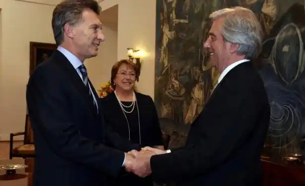 Mauricio Macri recibe a Tabaré Vázquez en la Quinta de Olivos