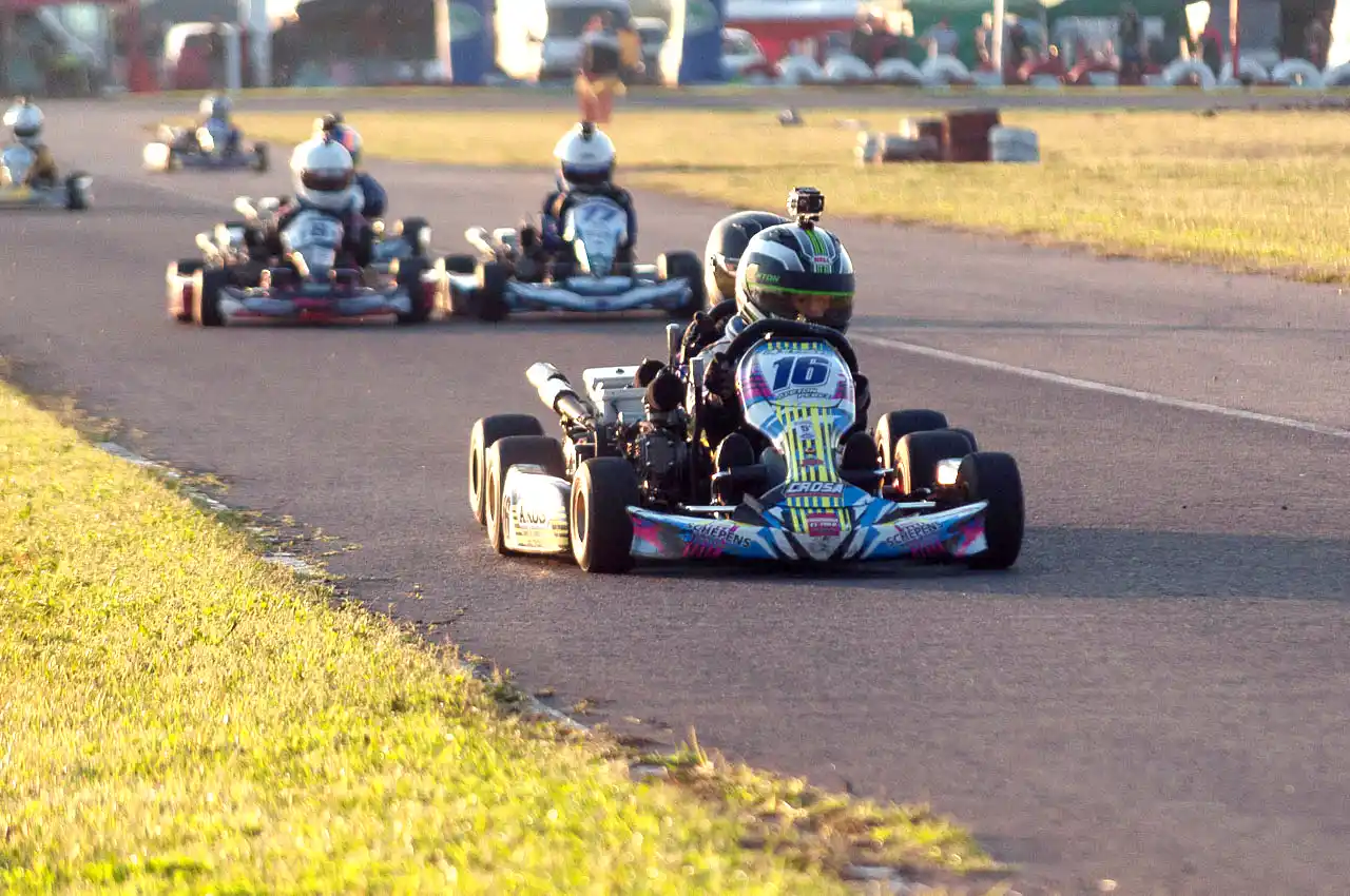 Victorias de Valentín Coffy y Ayrton Pérez ​