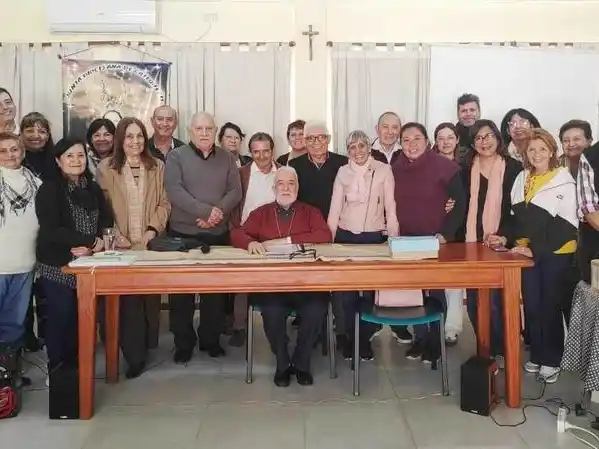 La Pastoral de Comunicación debatió
sobre la IA y el valor del encuentro humano