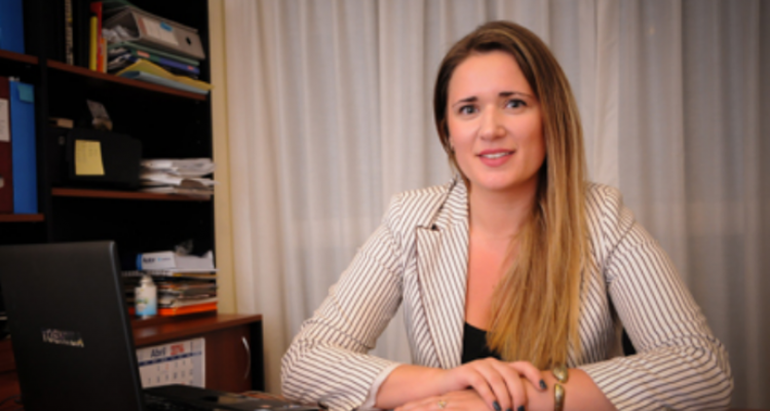 Seis funcionarios a Rusia: quién es Olga Andreevna Michina, la rusa que acompaña a la delegación local