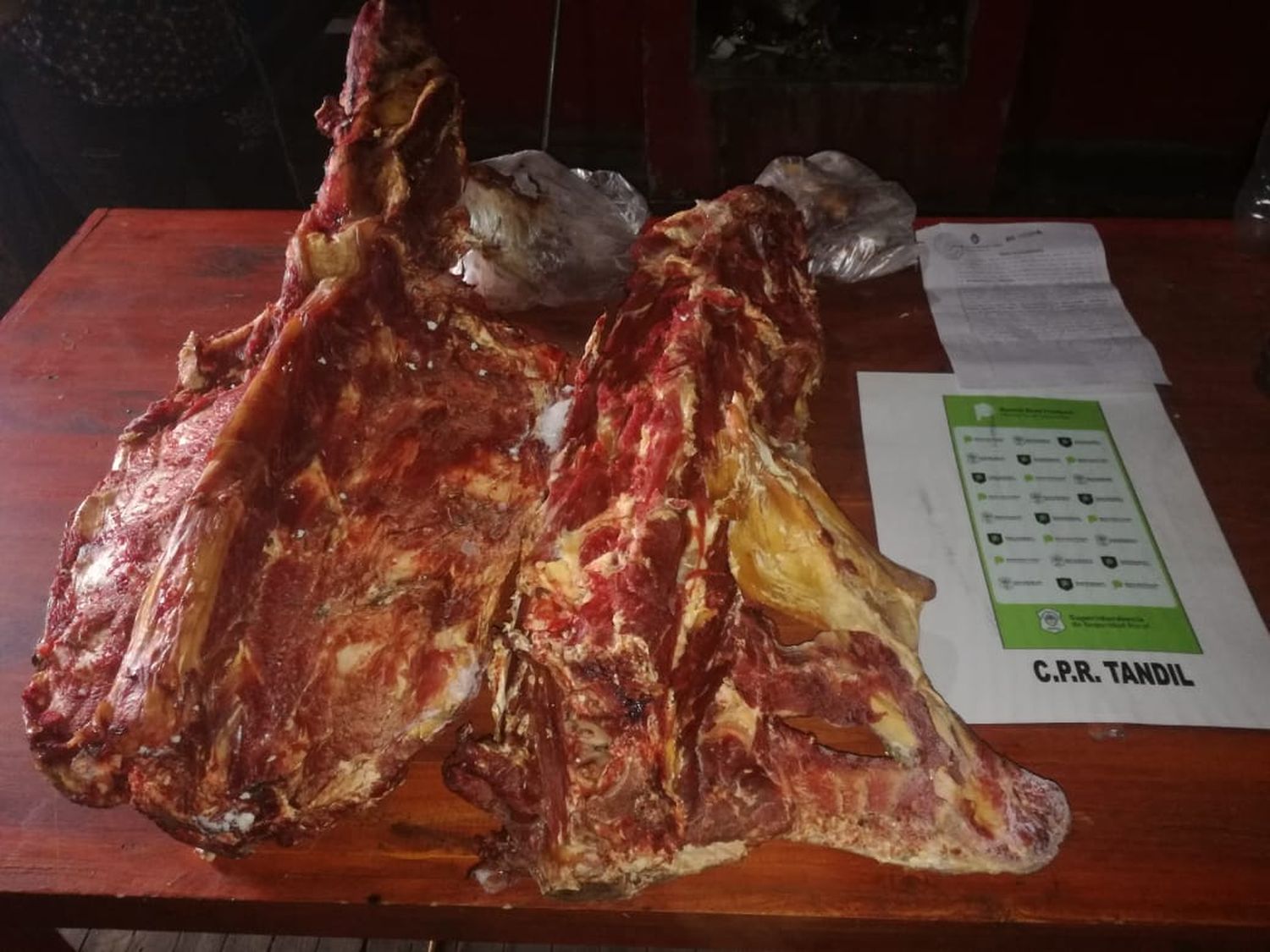 Investigan la venta clandestina de carne por las redes sociales