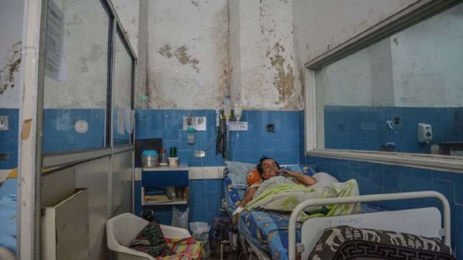 ¡A OTRO PERRO CON…! «Crisis en los hospitales no es responsabilidad de los trabajadores»