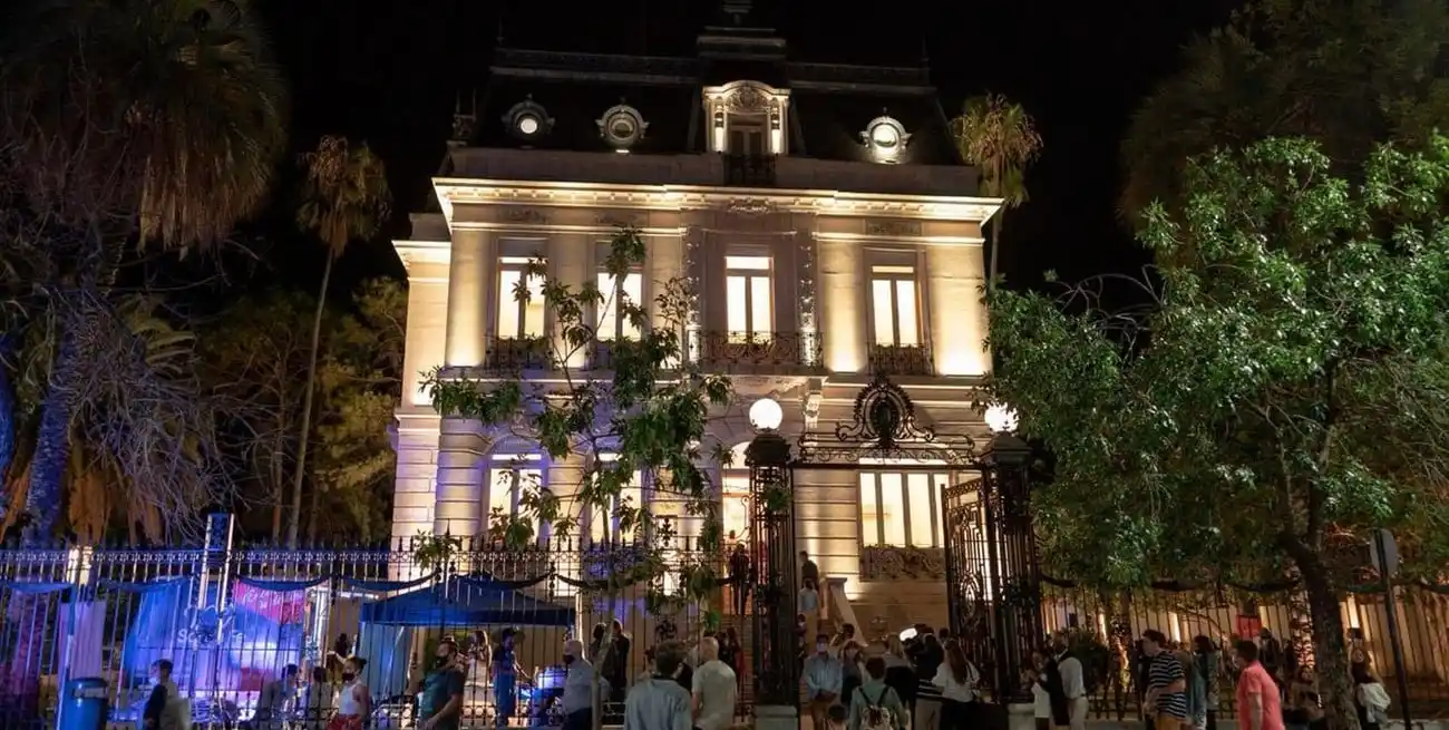 La Casa de la Cultura es el escenario elegido para una intensa agenda de lectura de escritores locales y de otras partes del país y del extranjero. Crédito: Archivo El Litoral