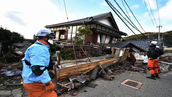 VAN 50 MUERTOS en Japón: rescatistas corren contra el tiempo y buscan sobrevivientes del terremoto