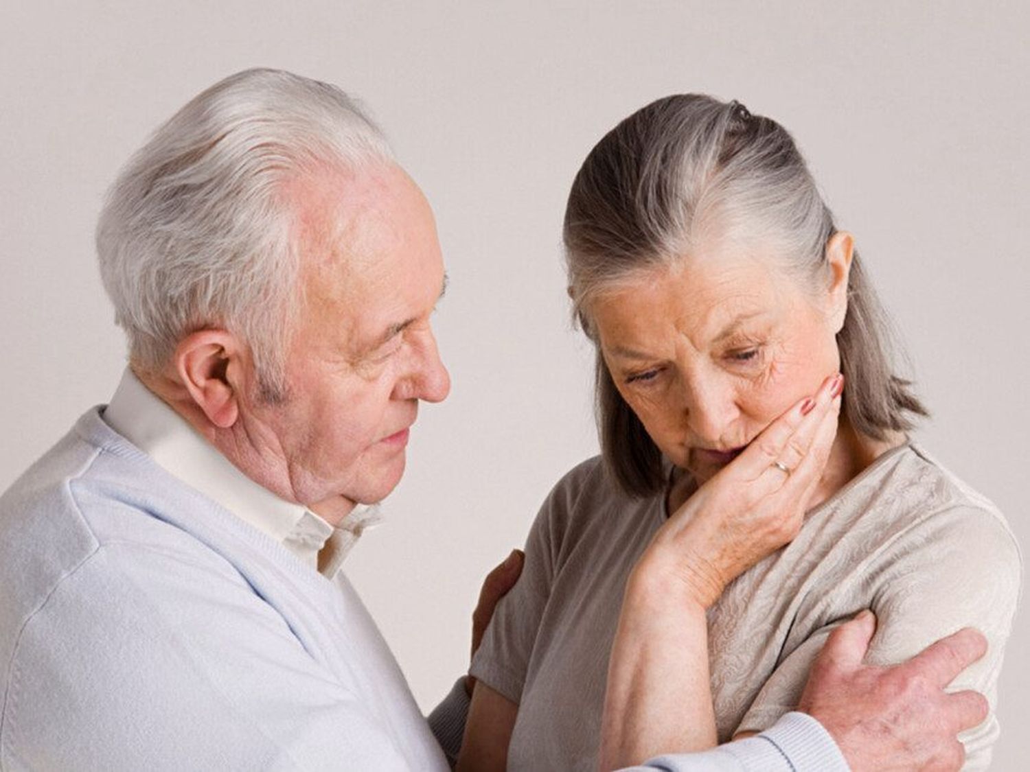 ¿EQUIVOCADOS? Escándalo pondría en entredicho investigación sobre el Alzheimer