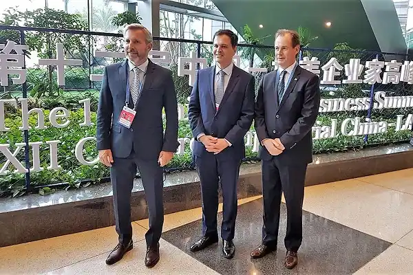 Bordet se reunió con referentes del BID por infraestructura aeroportuaria y productiva