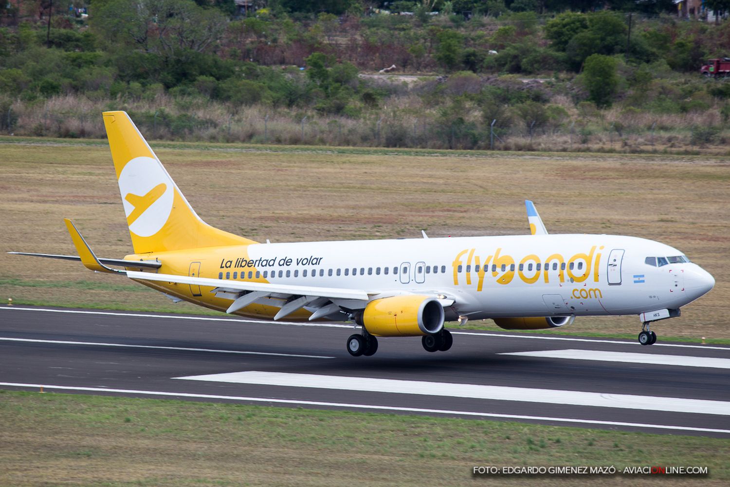 Histórico: Flybondi arrancó la venta de pasajes