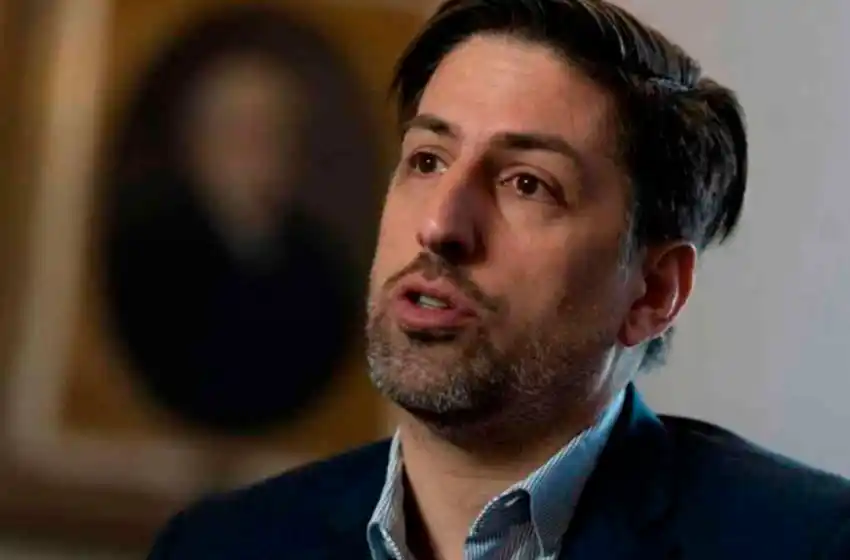 Trotta: "El ciclo lectivo se podrá extender hasta el 30 de abril" para últimos años de secundario