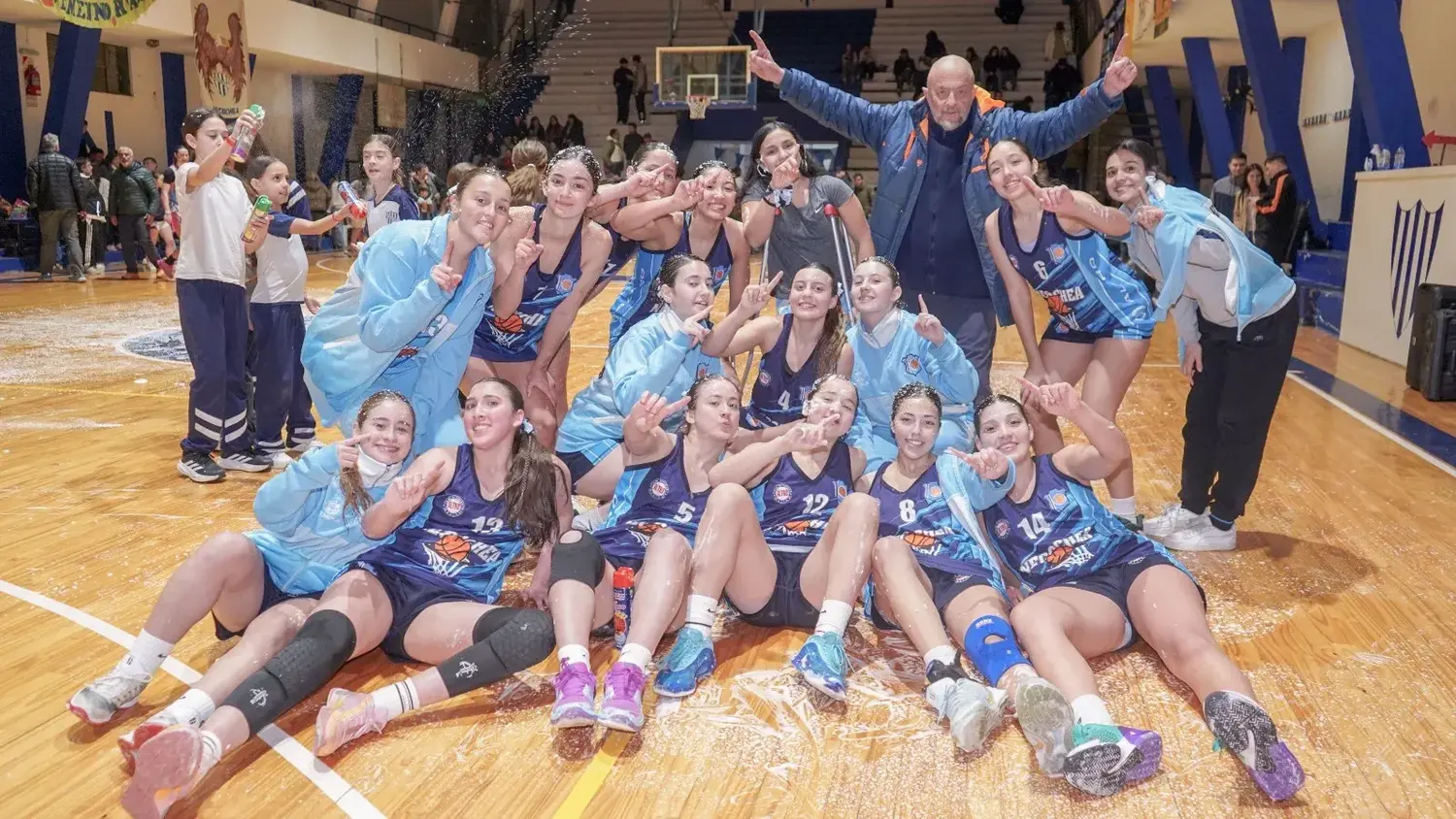 Necochea se consagró campeón del Zonal U17 en el Piso de Deportes