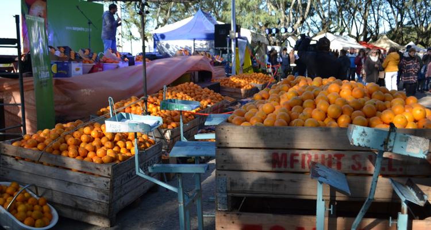 Con una excelente concurrencia pasó el primer día de la Fiesta de la Naranja