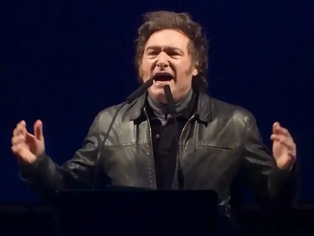 Vuelo fugaz de Milei a Estados Unidos: se reunirá con un empresario condenado por estafas y con una astronauta