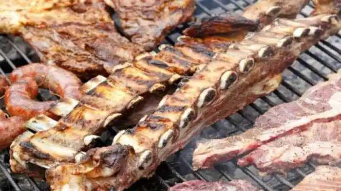 El Gobierno acordó con frigoríficos vender asado a menor precio para las Fiestas