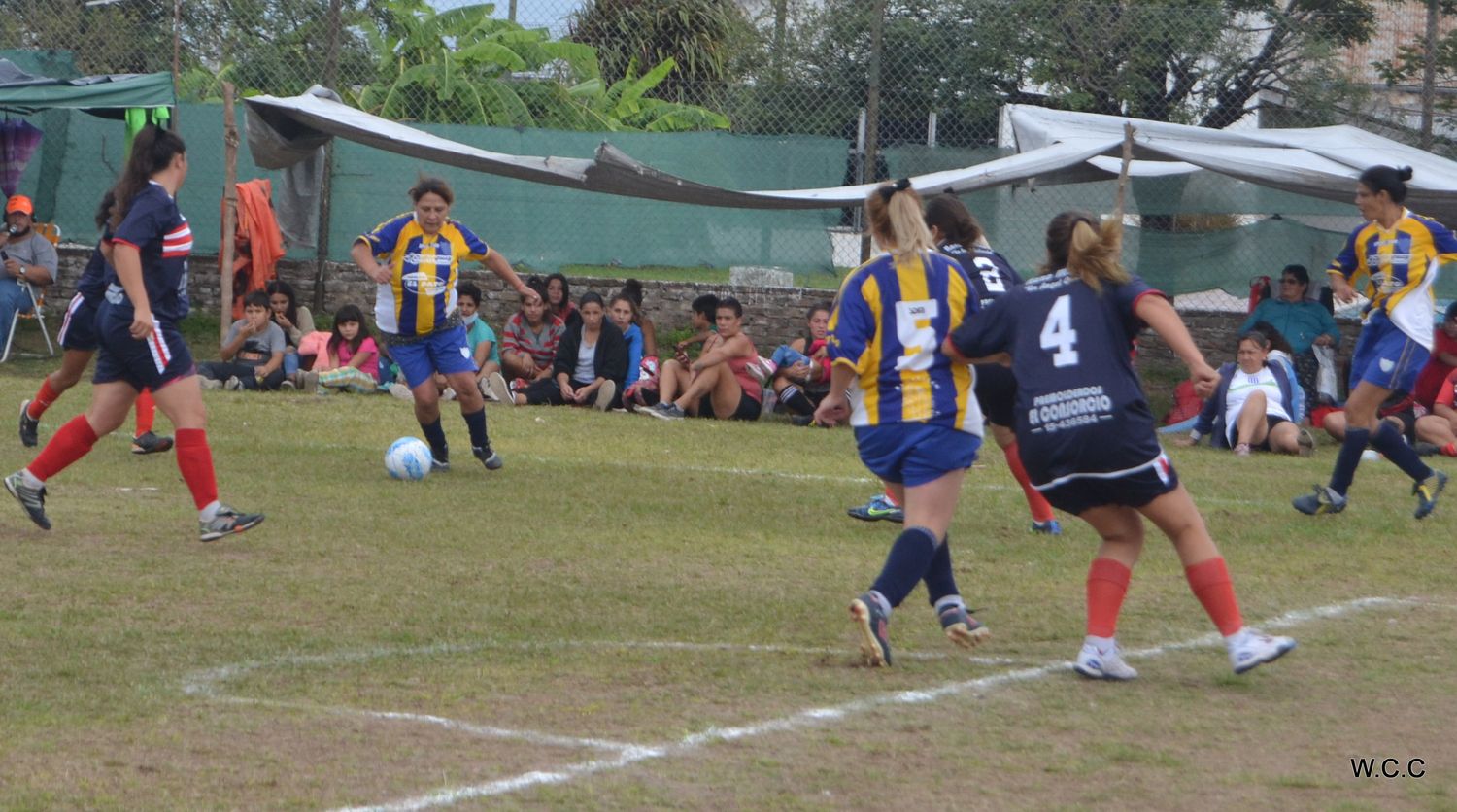 Fútbol femenino fecha suspendida 