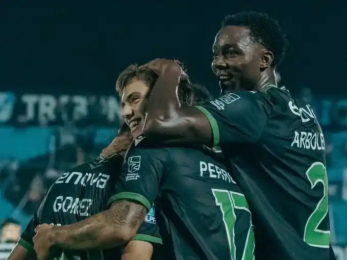 Banfield marcó la diferencia de jerarquía.