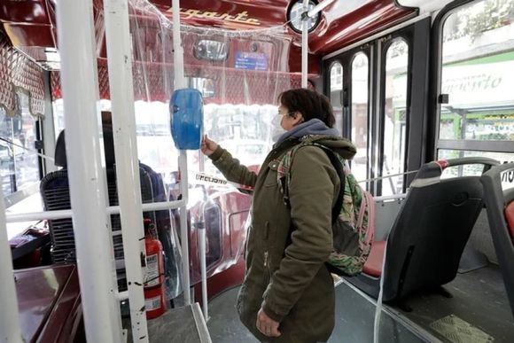 El Gobierno Nacional le puso fin a la obligatoriedad del uso del barbijo