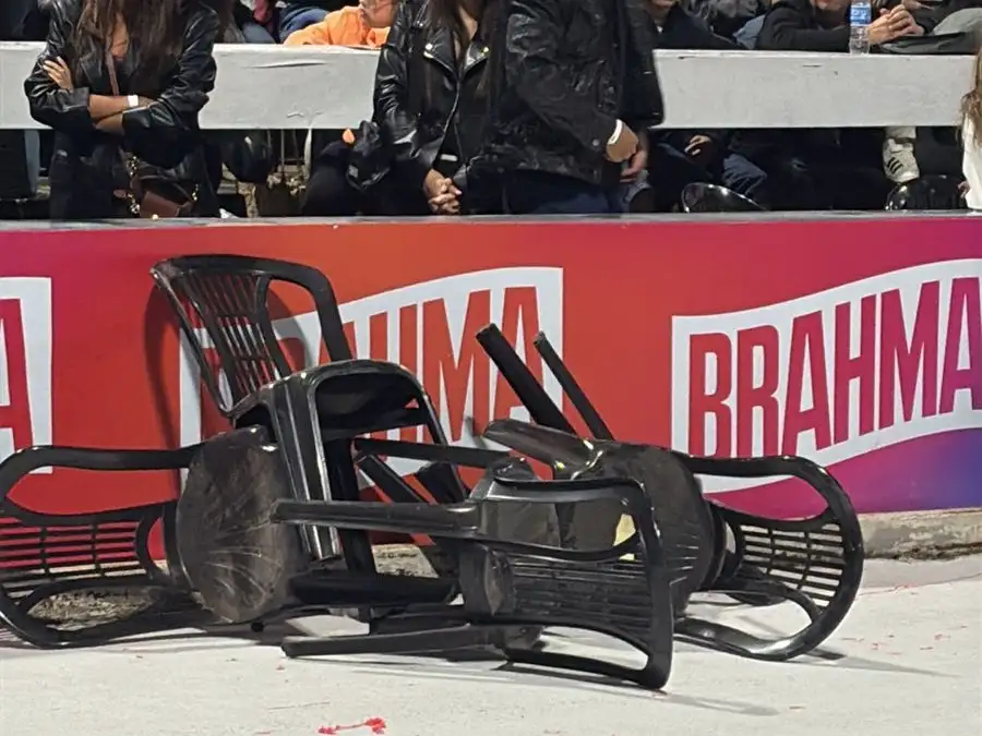 Compró las ubicaciones más caras del Carnaval y se encontró con una desagradable sorpresa