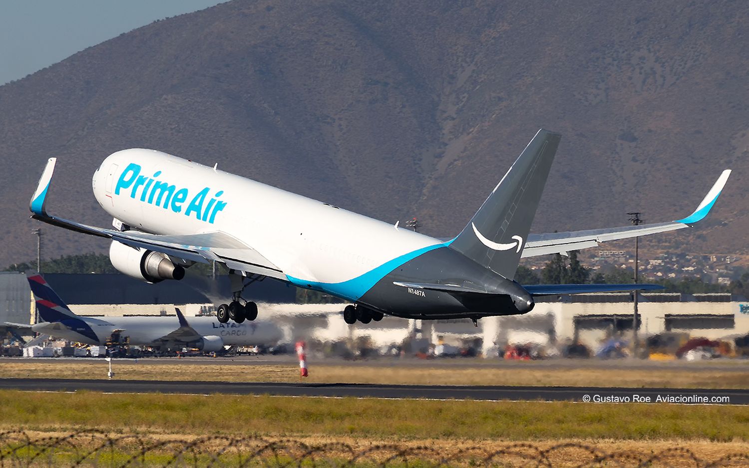 FAA Proposes New Airworthiness Directive for Boeing 767-300 Freighters