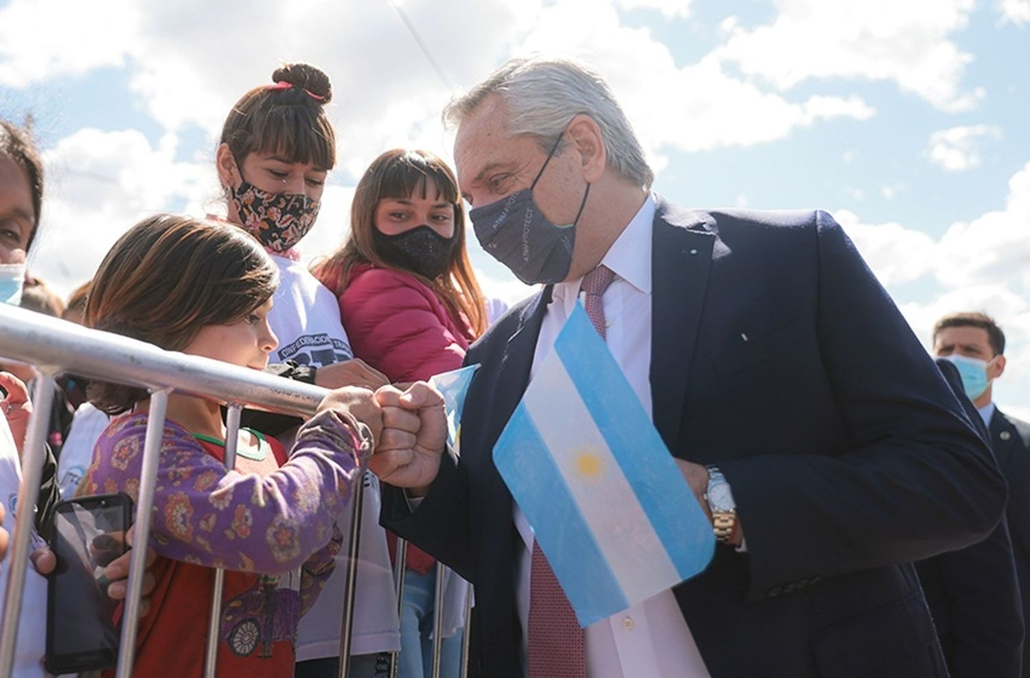 "La prioridad es la escolaridad y presencialidad", dijo el Presidente al lanzar plan de vacunación