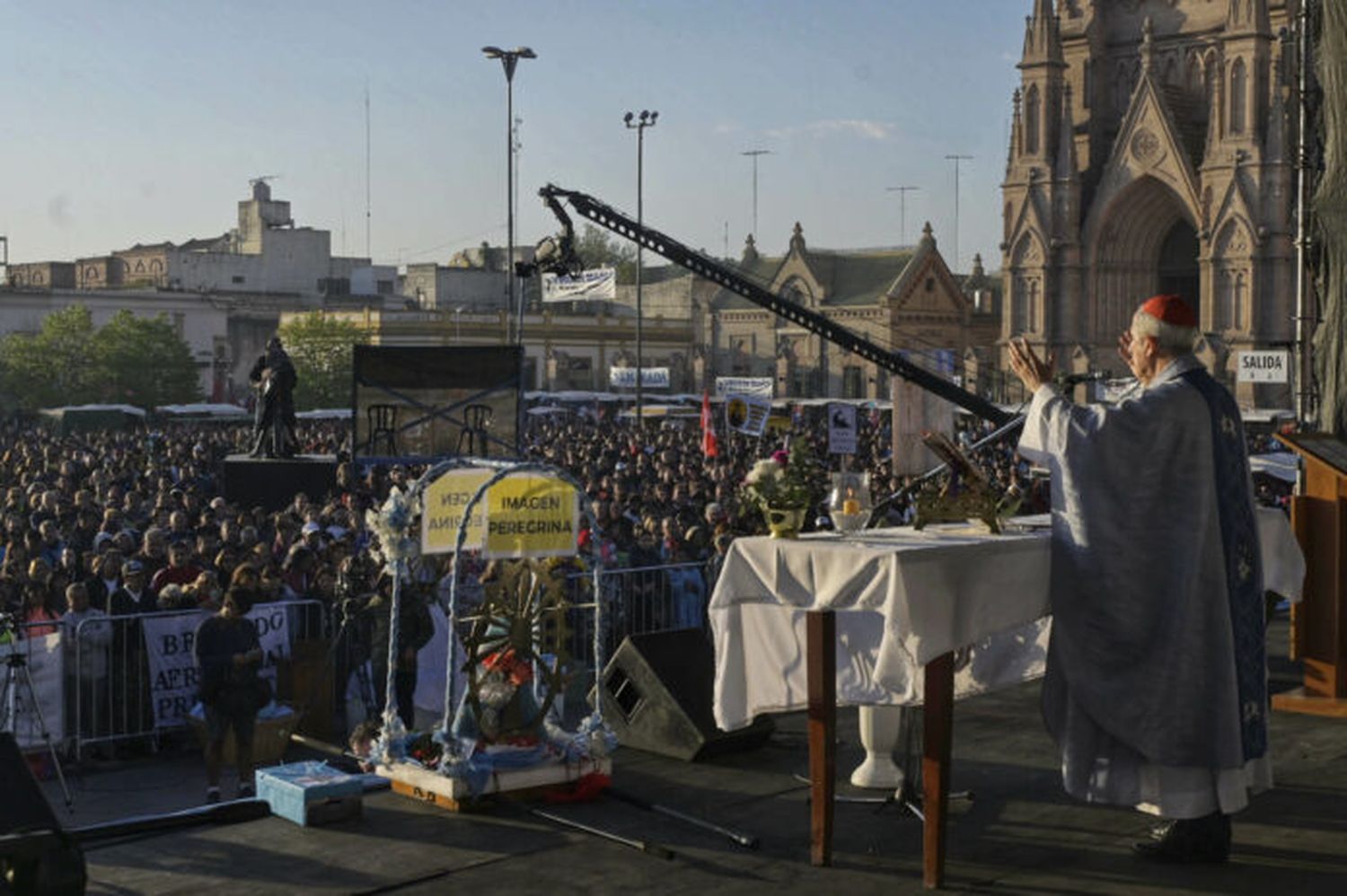 Misa en Luján: Poli pidió “que los gobernantes busquen ser instrumento de encuentro entre los argentinos”