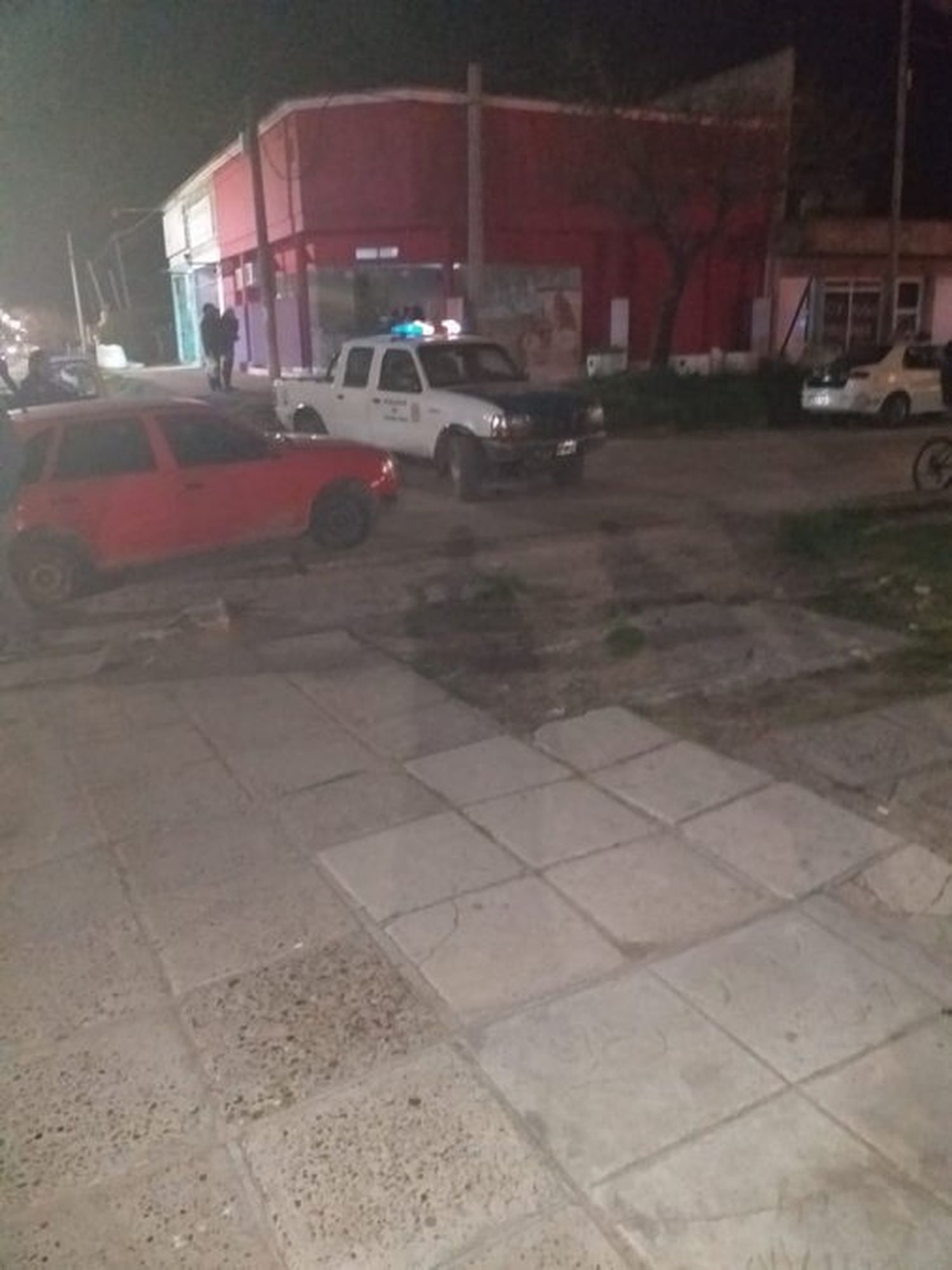 La Policía se hizo presente en el lugar para que la situación no pase a mayores 