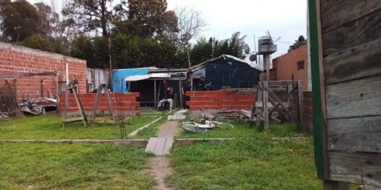 Detenida acusada de asesinar a su hijo de once años, en Pilar