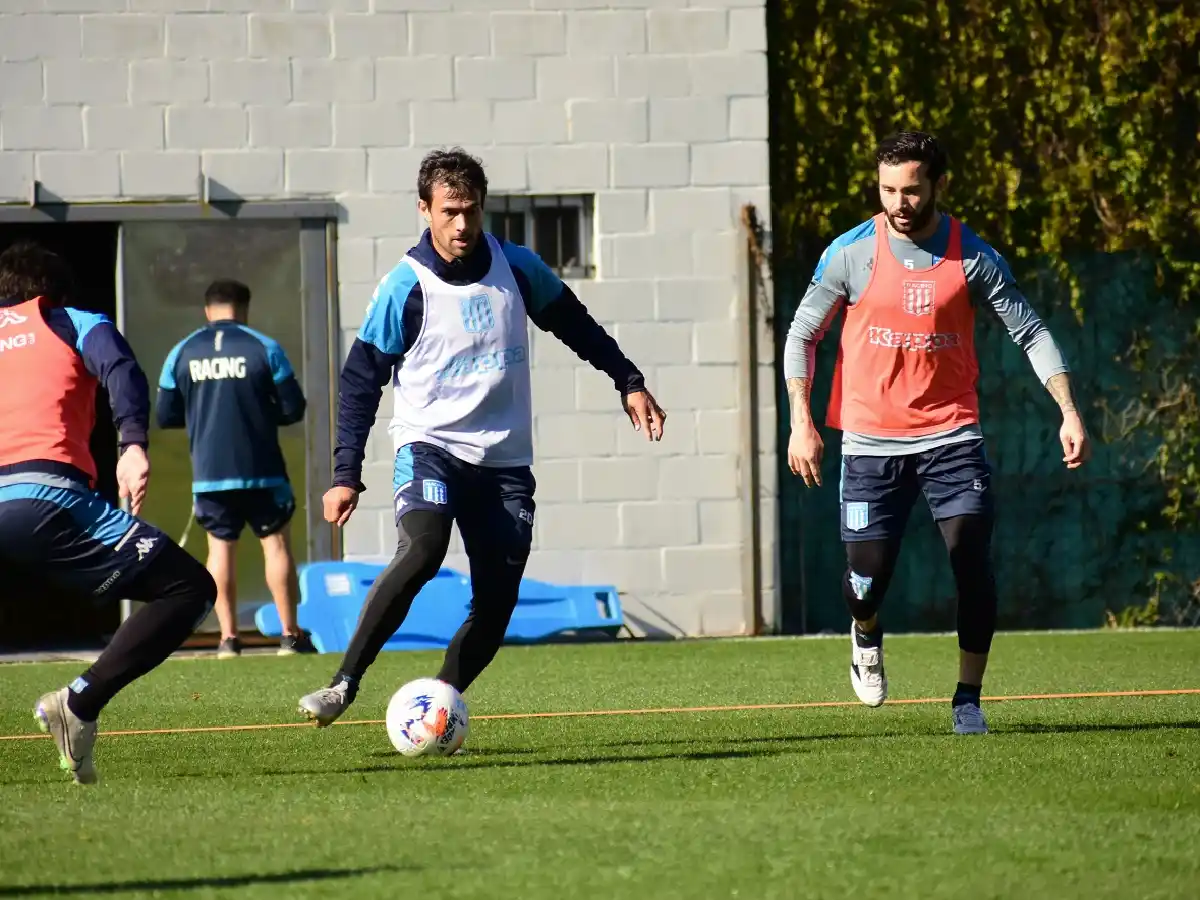 Racing entrenó con la mente puesta en el clásico