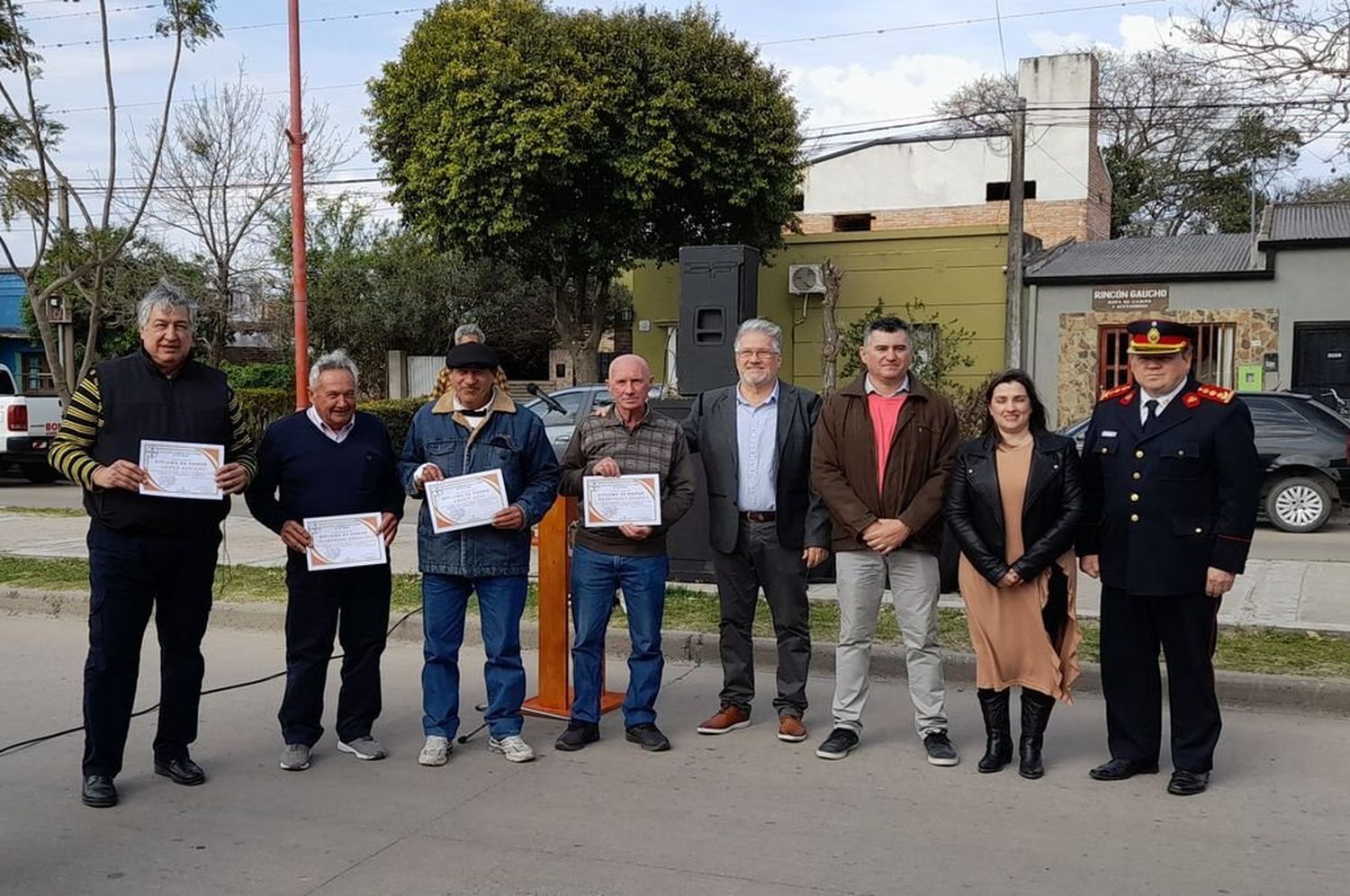 San Javier rindió homenaje a sus Bomberos Voluntarios