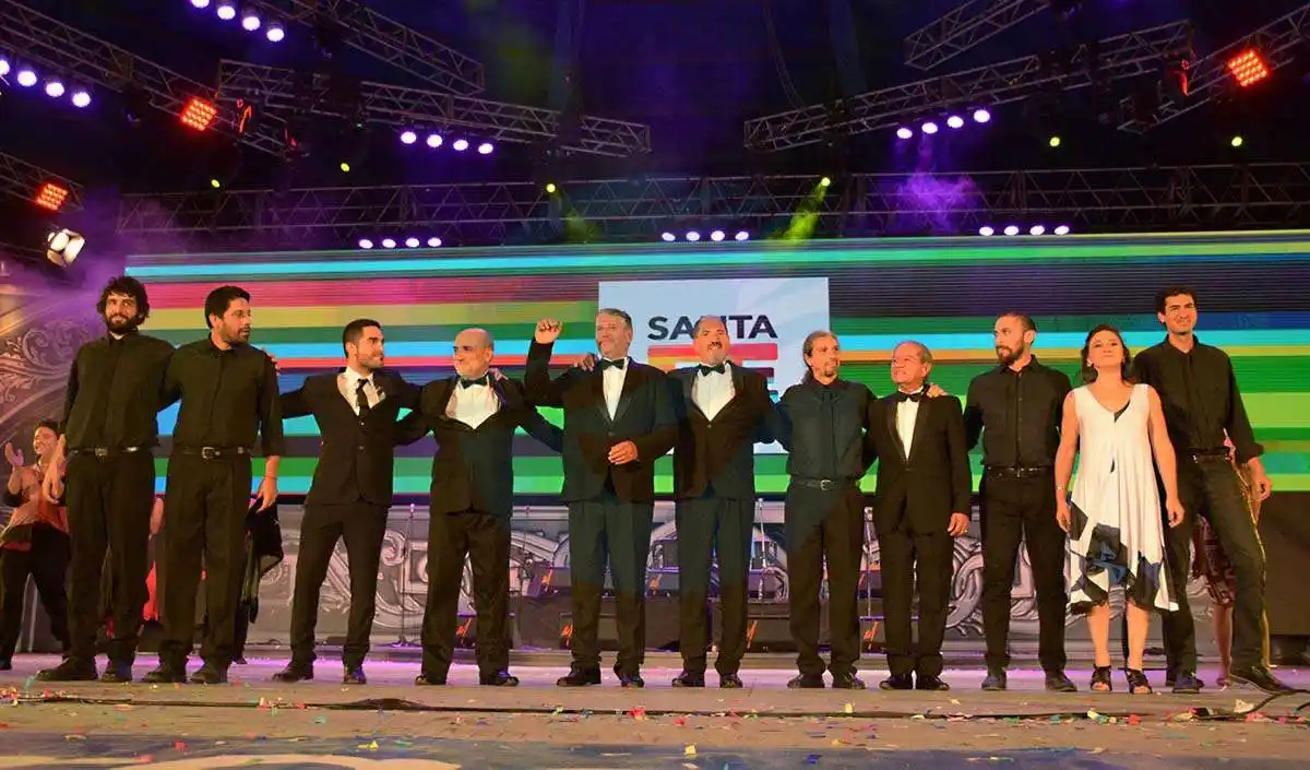 Con Eduardo Catena, Los Originales Trovadores ovacionados en Cosquín